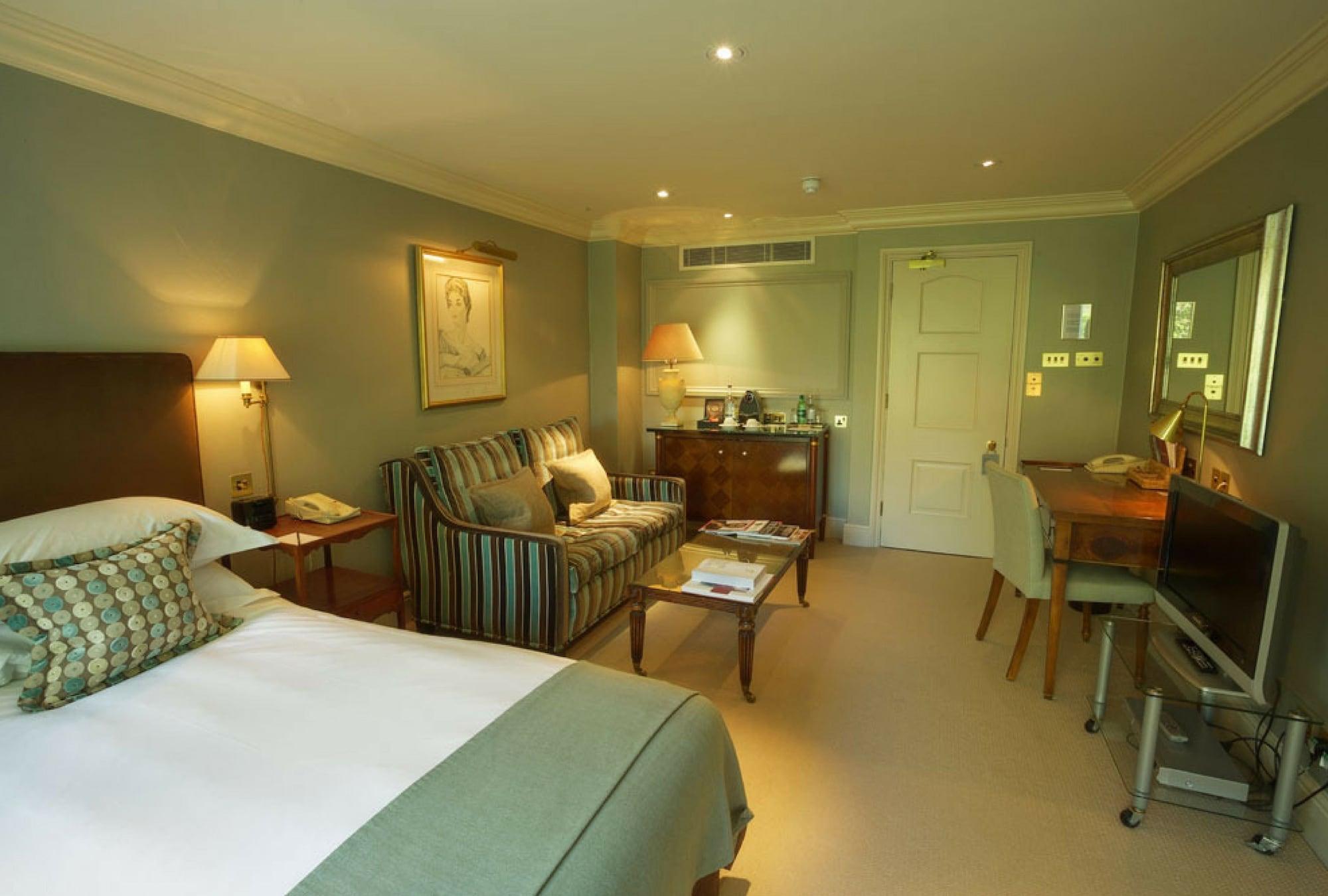 The Vineyard Hotel & Spa Ньюбери Экстерьер фото