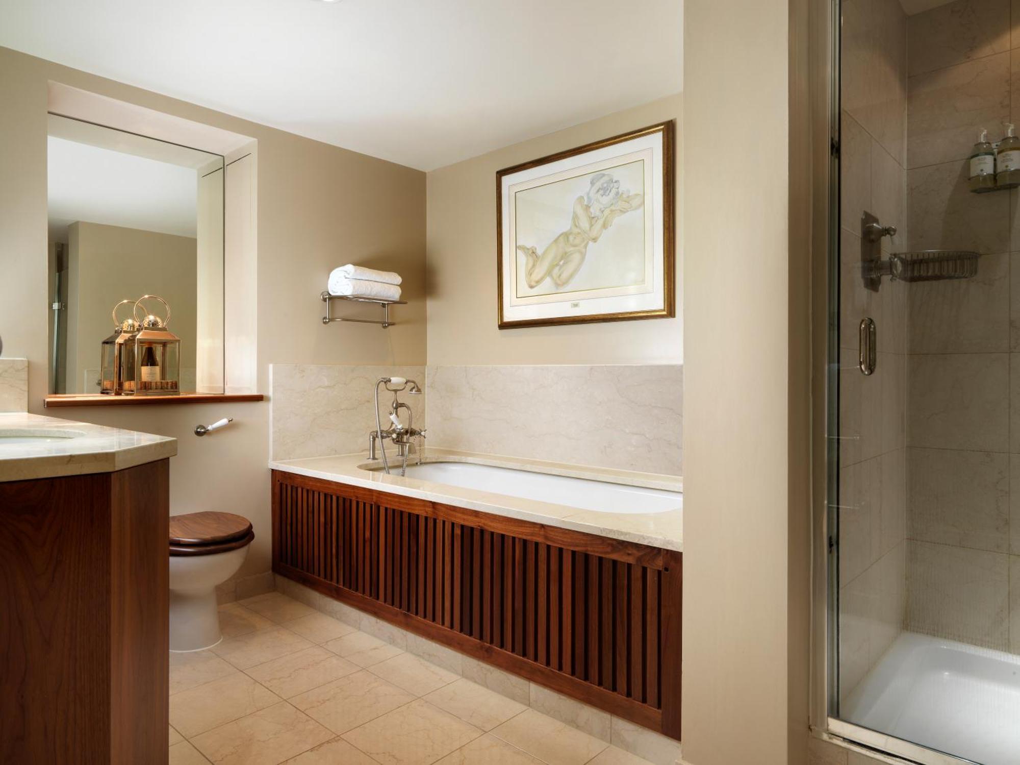 The Vineyard Hotel & Spa Ньюбери Экстерьер фото