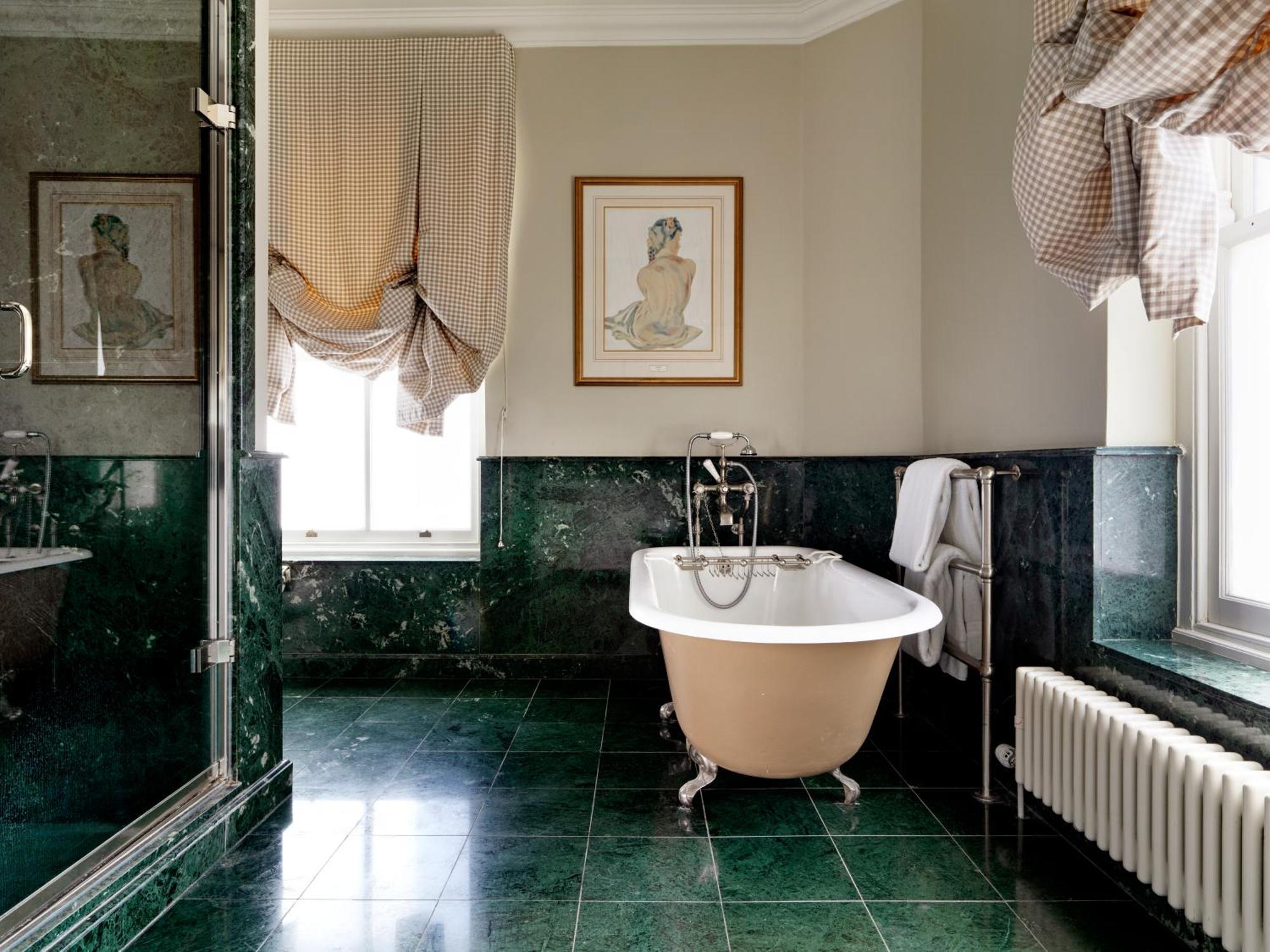 The Vineyard Hotel & Spa Ньюбери Экстерьер фото